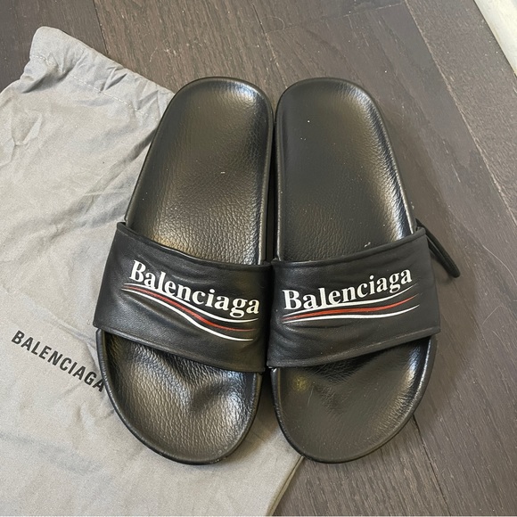 Authentic Balenciaga SLIDES WITH EMBOSSED LOGO leather printed size 39 - Picture 6 of 6